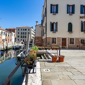 Hotel Tiziano, Venice